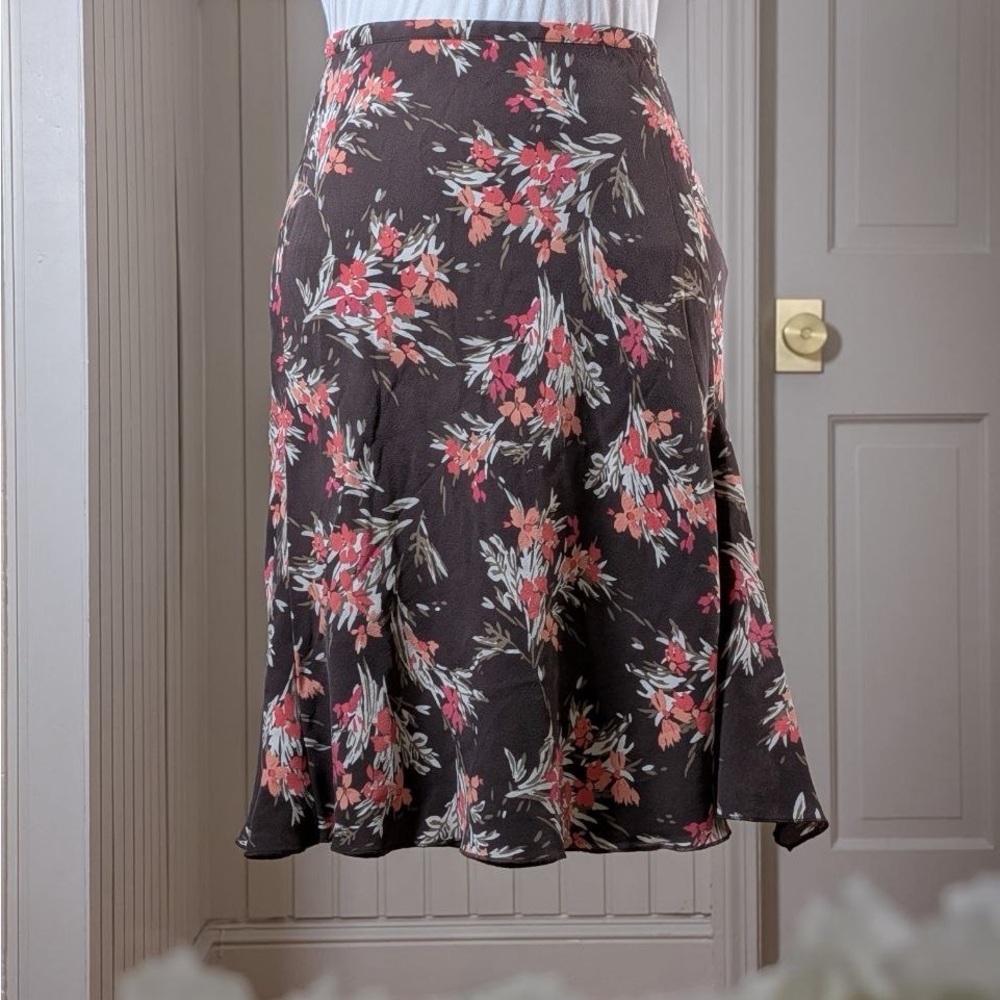 LOFT 100% Silk Floral Midi Skirt Size 0 Brown High Waist